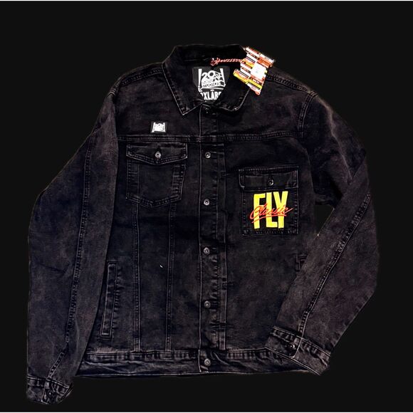 Born Fly 
